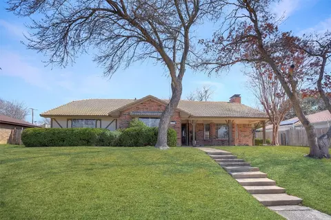 1409 Ems Rd W, Fort Worth, TX 76116