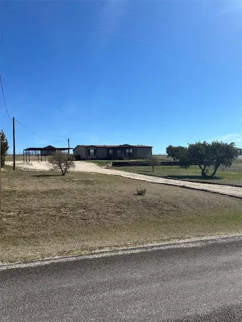313 Rising View Ct, Weatherford, TX 76085