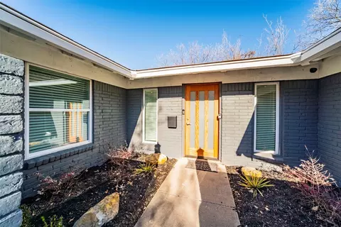6424 Wilton Dr, Fort Worth, TX 76133