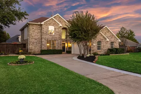 100 Rolling Rock Dr, Trophy Club, TX 76262