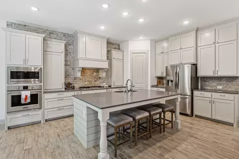 305 Indian Hills Ave, Flower Mound, TX 75028