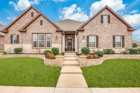 600 Sunflower Ave, Argyle, TX 76226