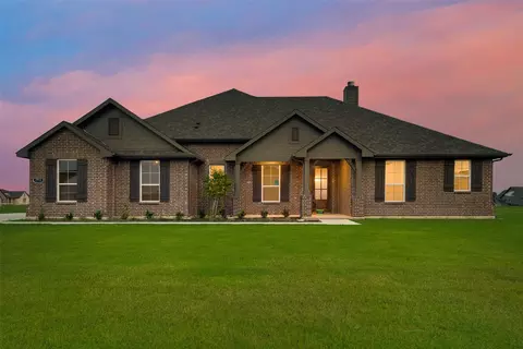 2903 Mossy Oak Dr, Oak Ridge, TX 75161