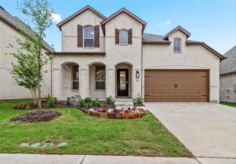 3801 Cherry Hills Dr, Sherman, TX 75090