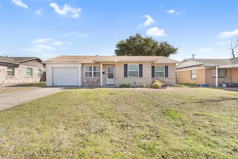 2030 Rhonda St, Mesquite, TX 75149