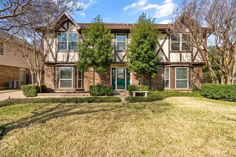 3629 Rolling Meadows Dr, Bedford, TX 76021