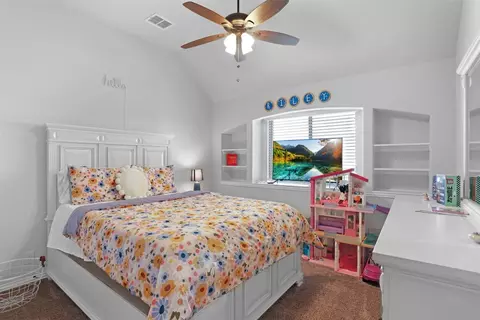 Bedroom - 2100 Devonblue Dr, Forney, TX 75126 photo 5 of 7