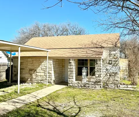 1545 N Ivy St, Stephenville, TX 76401