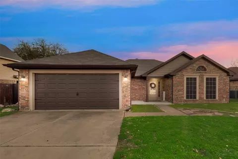 4714 Waxwing Dr, Arlington, TX 76018
