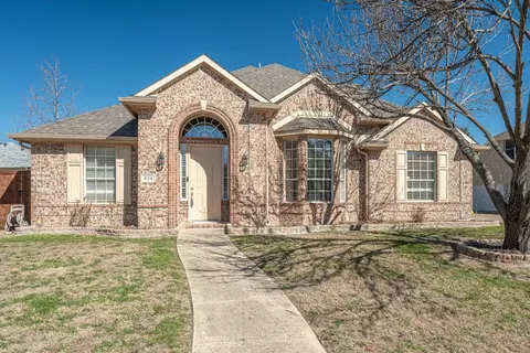 424 Willow Bend Dr, Murphy, TX 75094