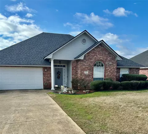 3634 Crestview Dr #XI, Shreveport, LA 71119