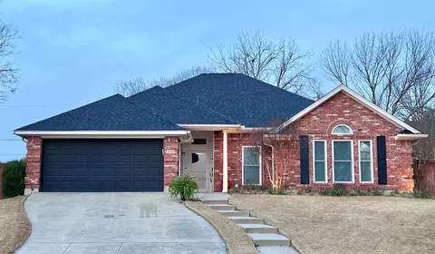 1200 Brazos Dr, Benbrook, TX 76126