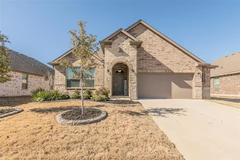 1536 Seabiscuit Dr, Granbury, TX 76049