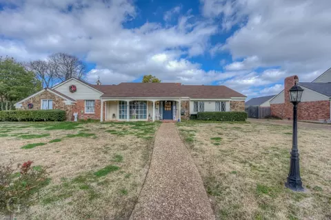 2311 Tilman Dr, Bossier City, LA 71111
