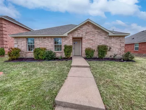 407 Foliage Ct, Red Oak, TX 75154