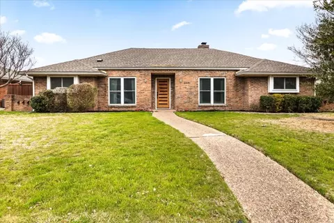2005 Cherbourg Dr, Plano, TX 75075