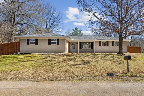 1394 Shady Ln, Canton, TX 75103