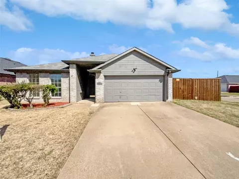 4842 Grovewood Dr, Garland, TX 75043