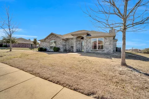 1520 Sunnydale Dr, Midlothian, TX 76065