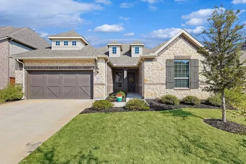 817 Mallard Ave, Denton, TX 76210
