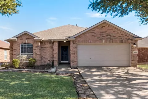 525 Colt Dr, Forney, TX 75126