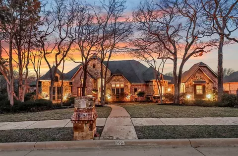 1623 Waterwood Dr, Keller, TX 76248