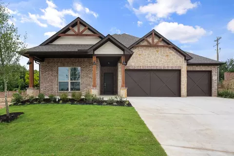 2663 Streamside Dr, Burleson, TX 76028
