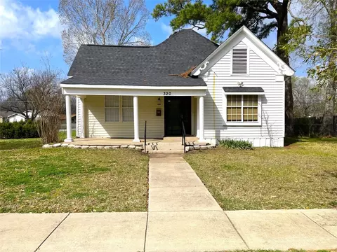 320 S 9th Ave, Teague, TX 75860