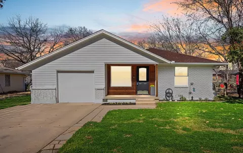1117 Laguna Dr, Denton, TX 76209