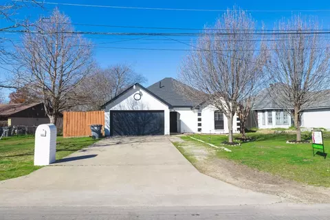 2601 Aspen Dr, Dallas, TX 75227