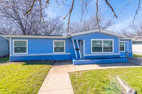 4408 S Hughes Ave, Fort Worth, TX 76119