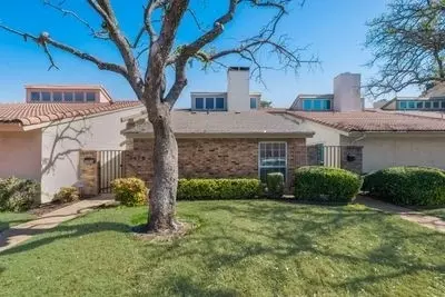 9478 Amberton Pkwy, Dallas, TX 75243