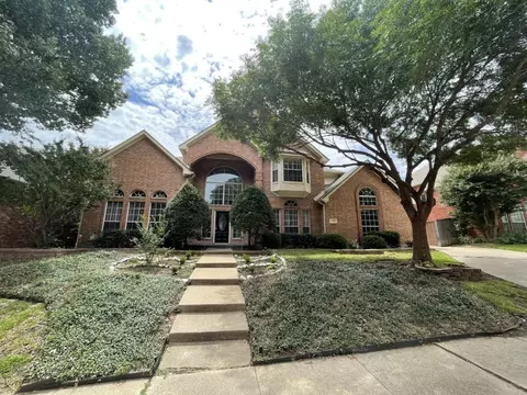 708 Shallow Creek Ln, Plano, TX 75025