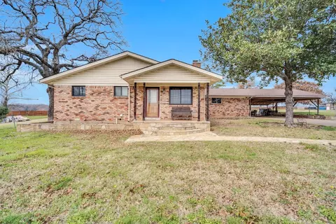 5636 Teague Rd, Fort Worth, TX 76140
