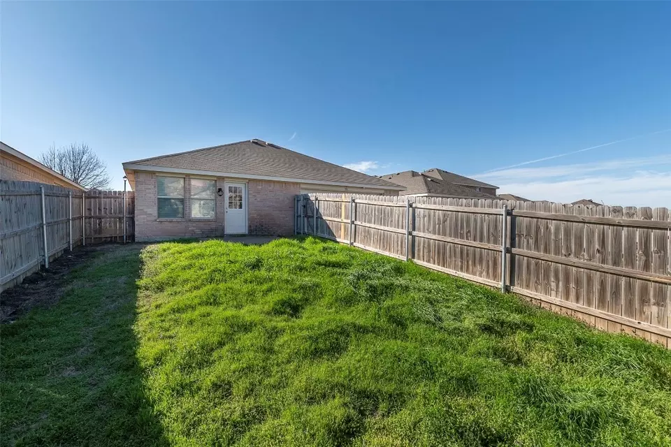 816 Canyon Pl, Desoto, TX 75115 25 Photos Movoto