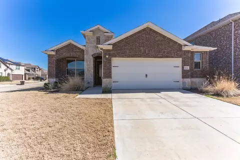 3116 Upland Trail Ln, Aubrey, TX 76227