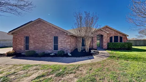 6241 W Fall Dr, Midlothian, TX 76065