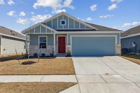 5525 Timber Point Dr, Princeton, TX 75407