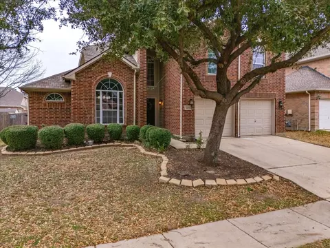 12213 Shadybrook Dr, Fort Worth, TX 76244