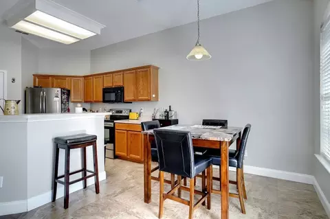 Kitchen - 402 Flint Ct, Euless, TX 76040 photo 1 of 4