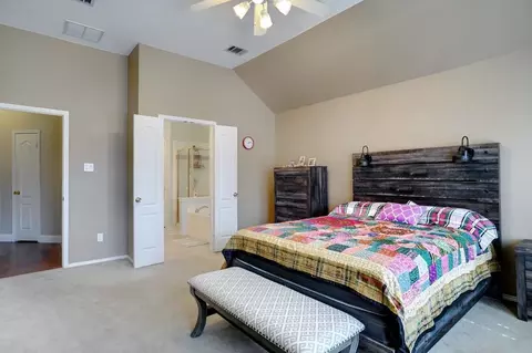 Bedroom - 402 Flint Ct, Euless, TX 76040 photo 2 of 5
