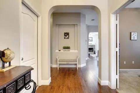 Entry Way - 402 Flint Ct, Euless, TX 76040 photo 1 of 2