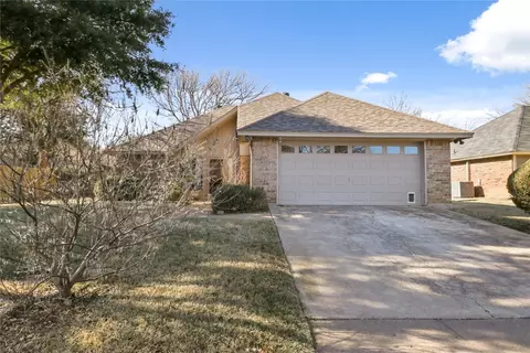 7516 Boulder Cir, Fort Worth, TX 76123