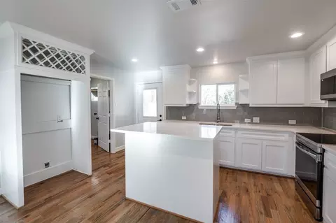 224 Haralson Ln, West Tawakoni, TX 75474