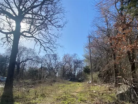 179 Flicker Ln, Whitesboro, TX 76273