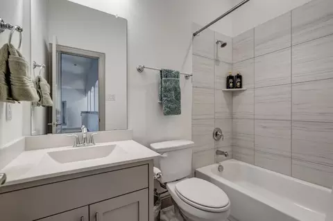 Bath - 11558 Winecup Rd, Argyle, TX 76226 photo 6 of 6