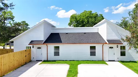 2217 Sayle St, Greenville, TX 75401