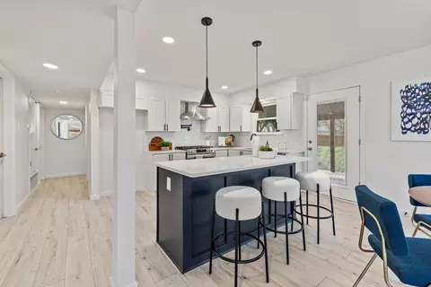11024 Delford Cir, Dallas, TX 75228
