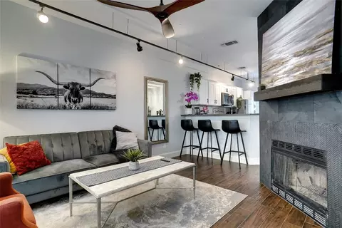 4800 W Lovers Ln #505, Dallas, TX 75209