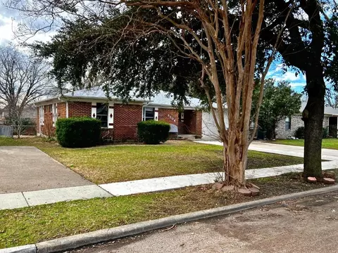 3504 Beth Dr, Mesquite, TX 75150